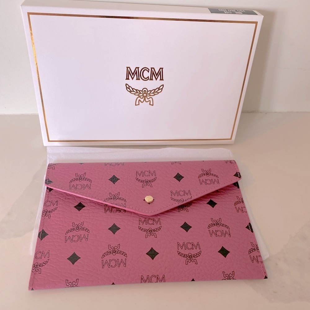 MCM Envelope Pouch / Clutch Novelty / VIP / GWP Korea - Picture 2 of 12